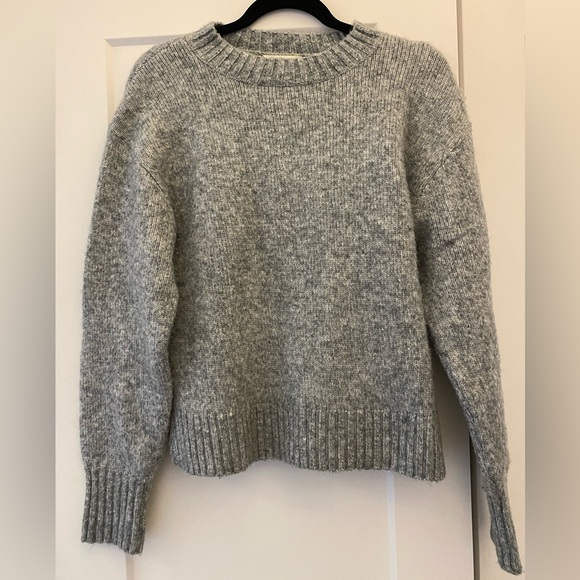 H&M Gray Sweater - Picture 1 of 5
